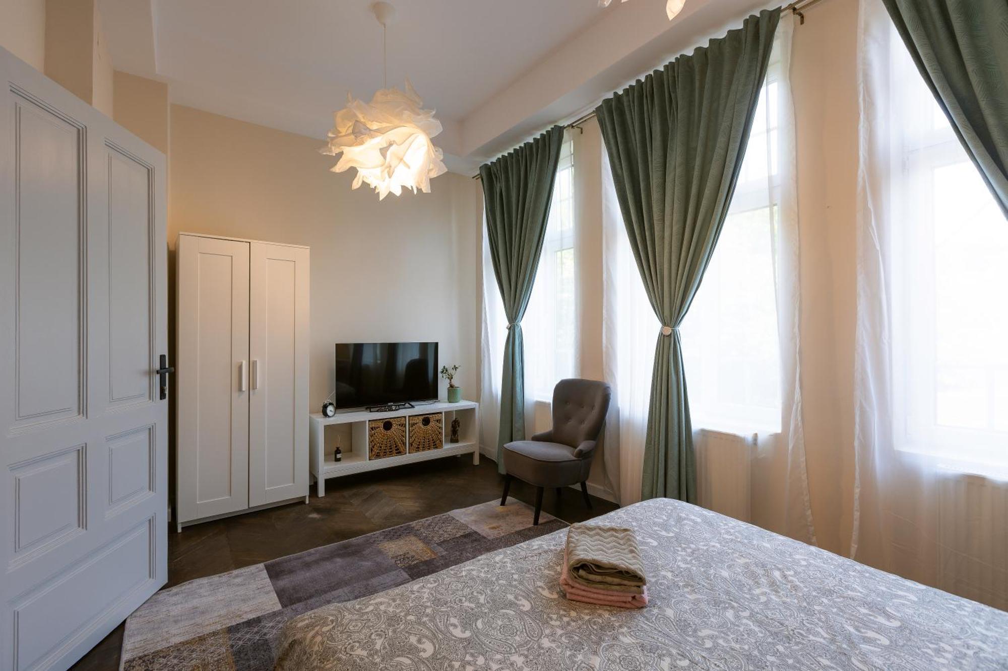טימישוארה Central Charm - 2Br Apartment מראה חיצוני תמונה